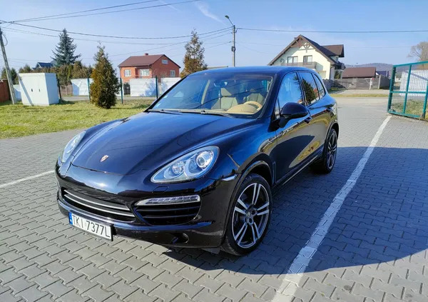 porsche cayenne świętokrzyskie Porsche Cayenne cena 92000 przebieg: 152000, rok produkcji 2011 z Rakoniewice